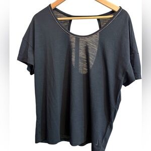 NIKE yoga XL ✨ short sleeve Black Women's Top excellent condition